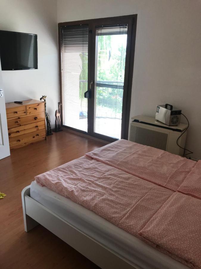 Csevi Apartmanhaz Mezőkövesd Exterior foto